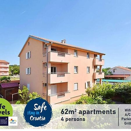 Apartments Dunja Malinska Exterior photo